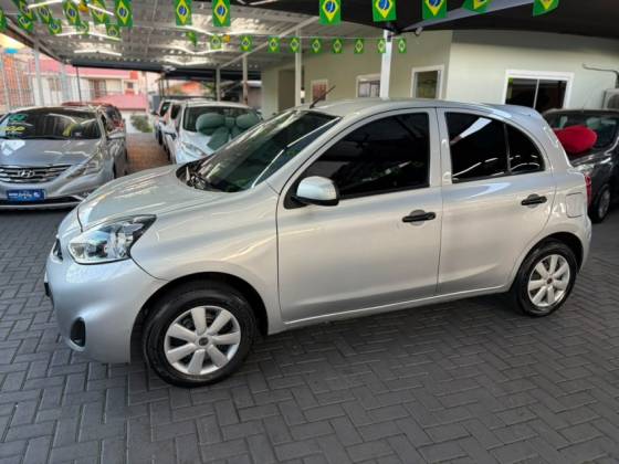 NISSAN MARCH 1.0 S 12V FLEX 4P MANUAL NISSAN MARCH 1.0 S 12V FLEX 4P MANUAL